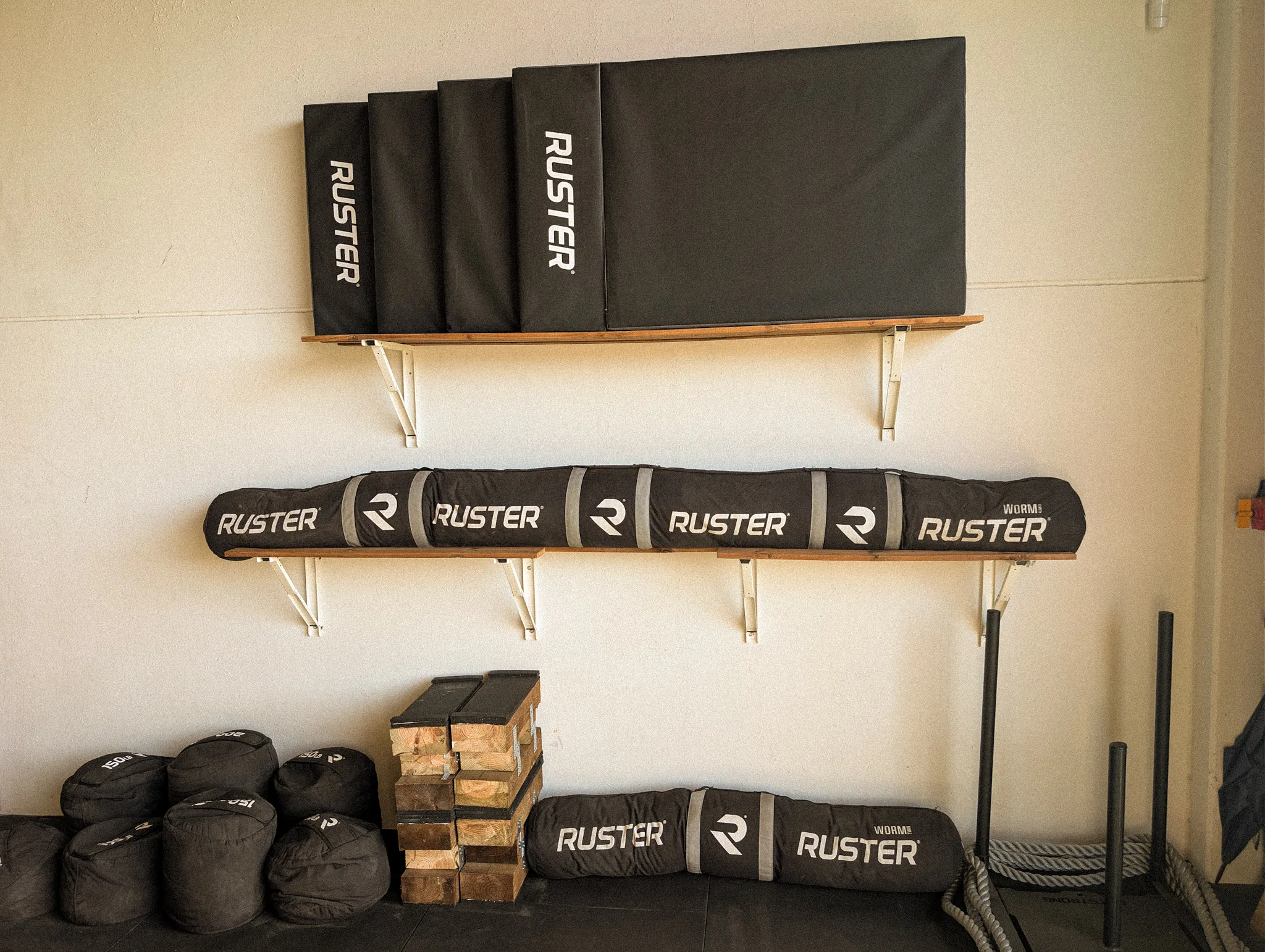 Worms, sandbags i colxonetes HSPU de la marca Ruster